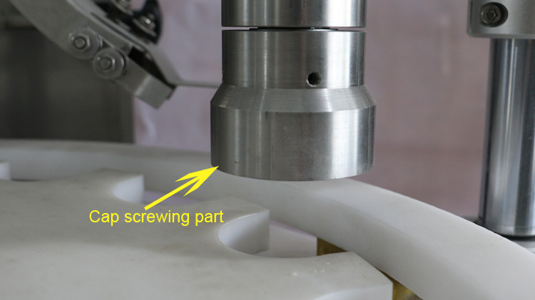 تولید دستگاه پر کننده گالن 5 دستگاه پر کننده واکس داغ دستگاه آب بندی آب پر شده ساشه